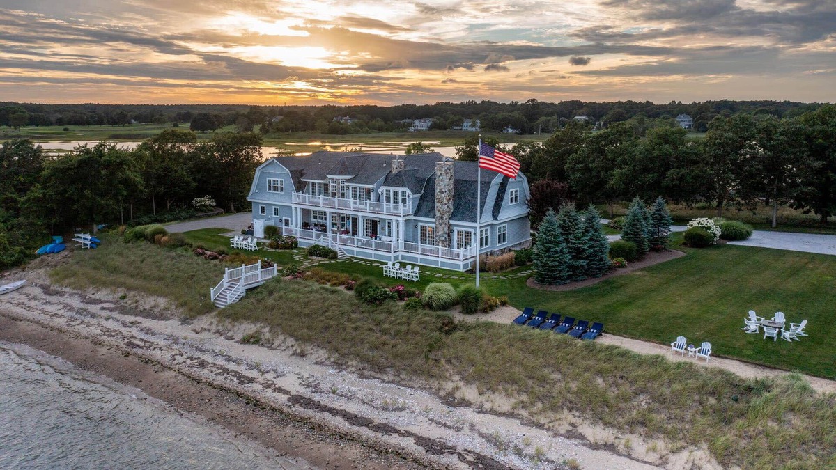 Mattapoisett House | Luxurious Beachfront Estate, 4th Night Free!