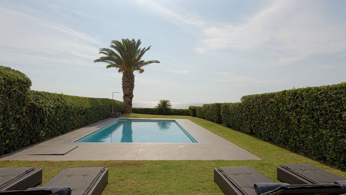 Kropia Villa | Luxurious Beachfront Villa Maira