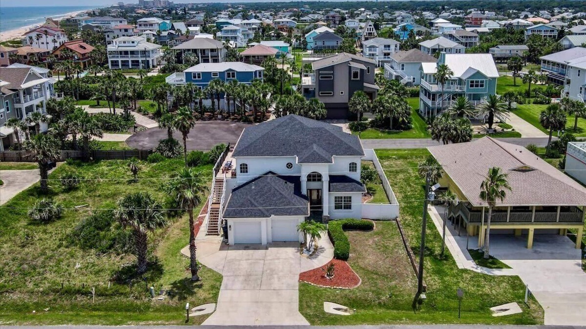 Marineland Acres House | Luxurious Beachfront Home in Palm Coast