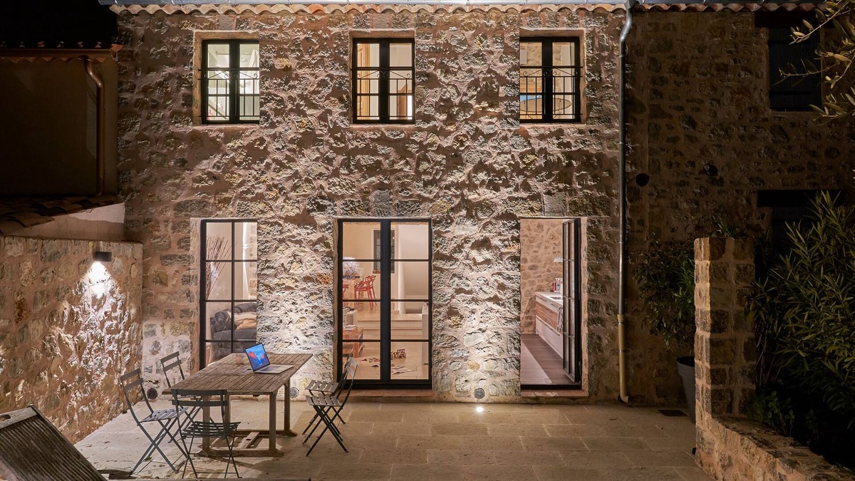 Peymeinade House | Luxurious charming 18th century house with a large terrace in the Provençal village