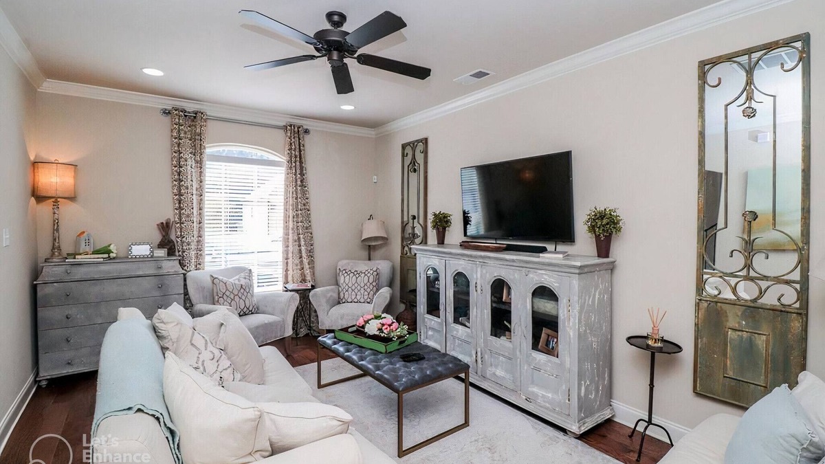 Oxford Condo | Luxurious condo minutes from Ole Miss & the Square