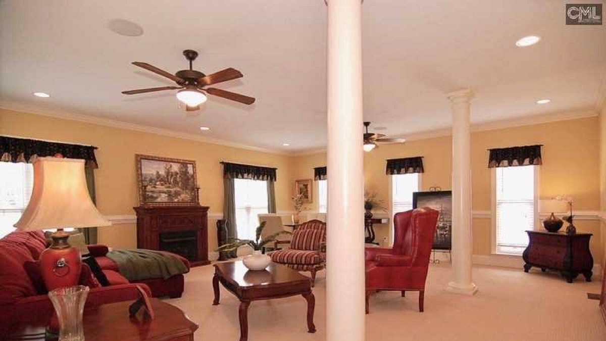 Irmo House | Luxurious Corporate Home (Miinutes from LAKE MURRAY)!!