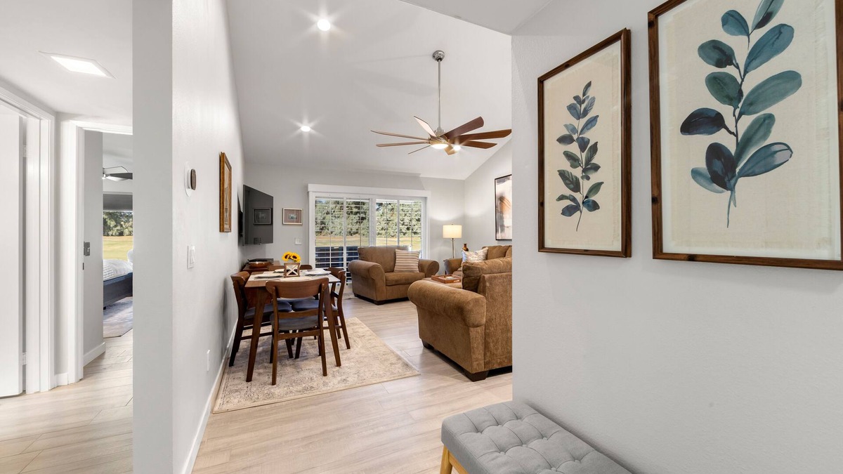 Palm Desert Condo | Luxurious Fairway Condo Resort