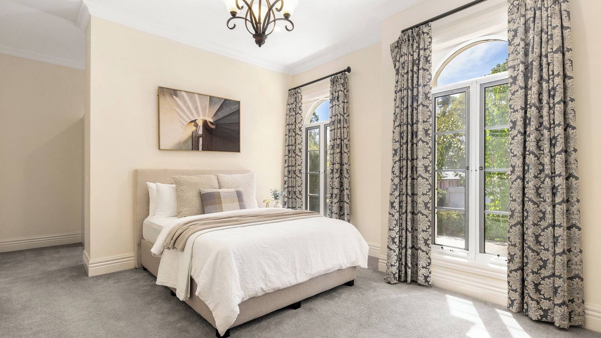 Mount Waverley House | Luxurious French Provincial Home in Mt Waverley