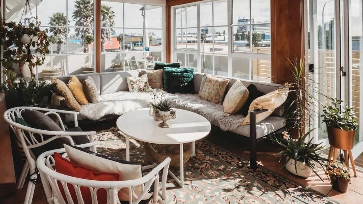 New Plymouth Villa | Luxurious Heritage Home in New Plymouth