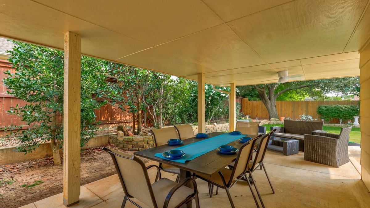 Central Oklahoma City House | Luxurious Home - Family Game Room/Huge Patio