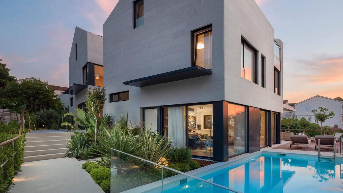 Sutivan House | Luxurious home in Sutivan with sauna