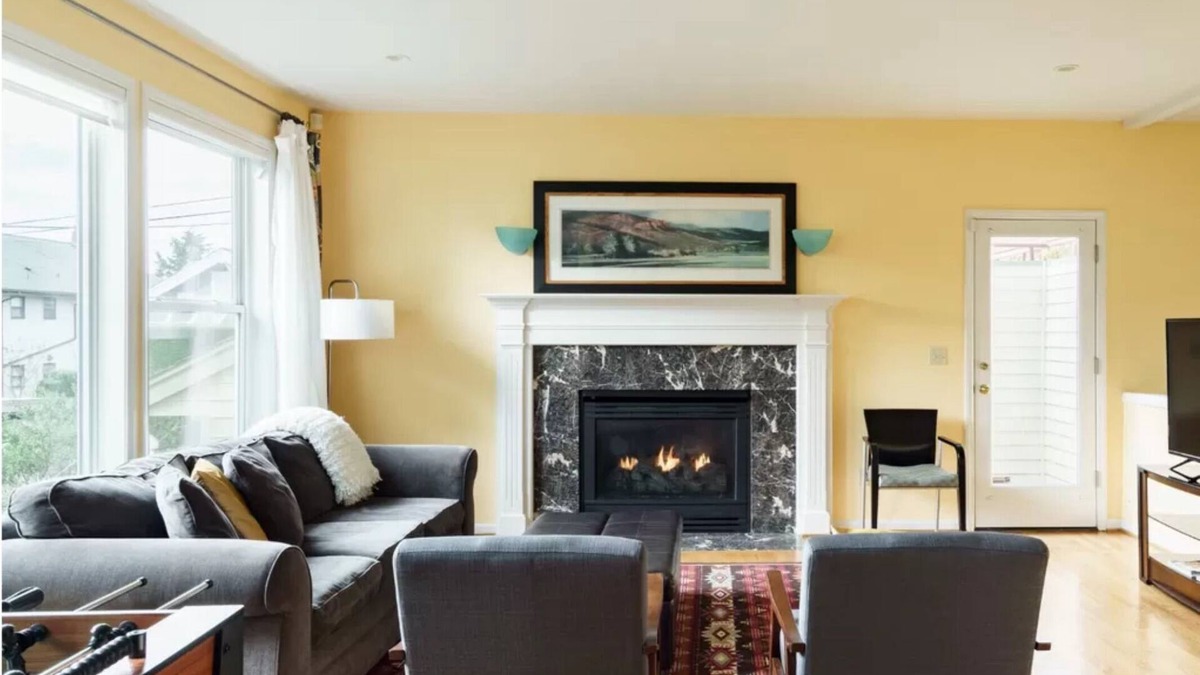 West Queen Anne House | Luxurious home with great views in historic Queen Anne near Space needle