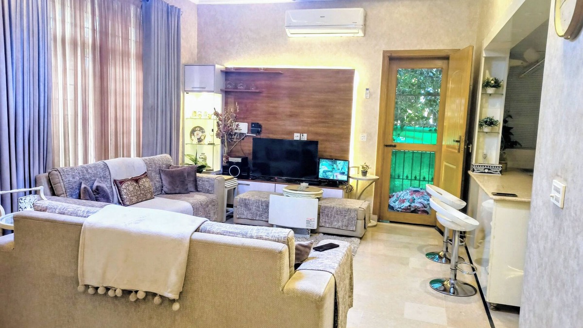 Islamabad House | luxurious House + Garden to Feel at home in Heart of Islamabad Airport15 Min.nn