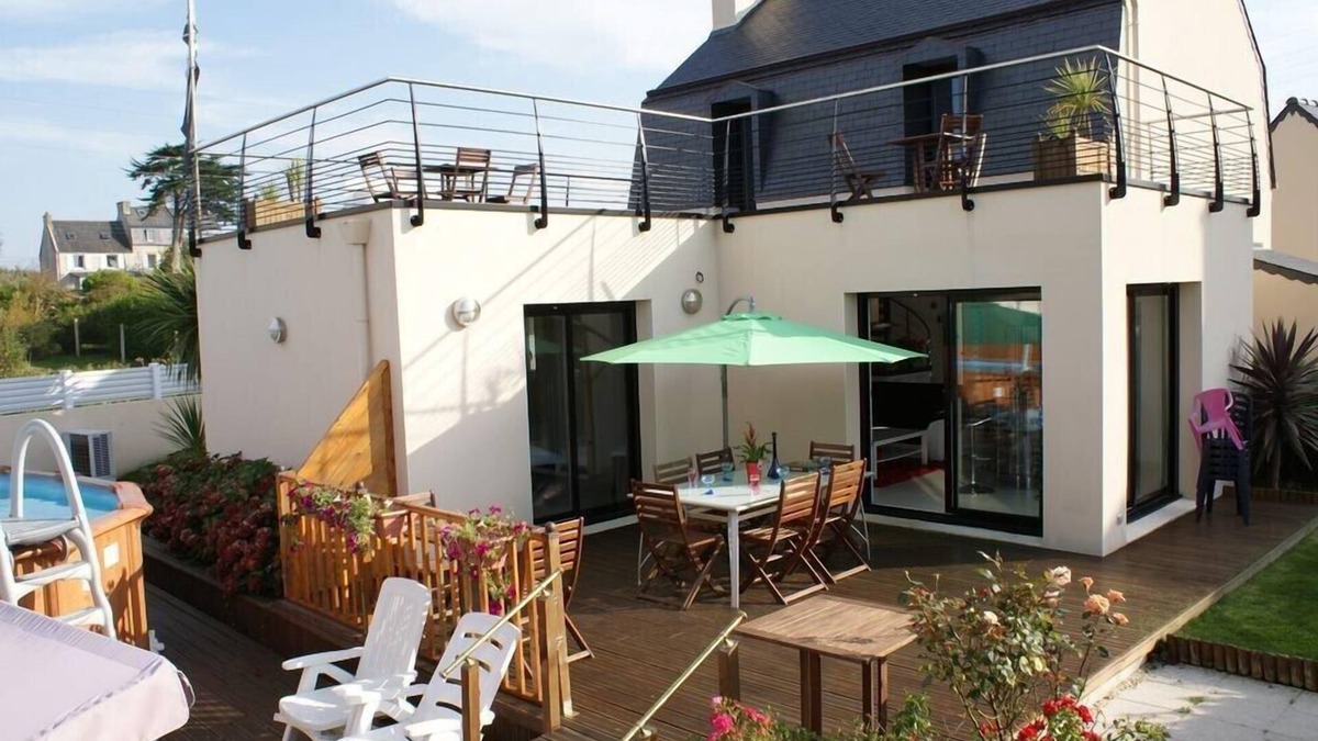 Ploudalmezeau House | Luxurious House Pool SPA very comfortable, very bright.