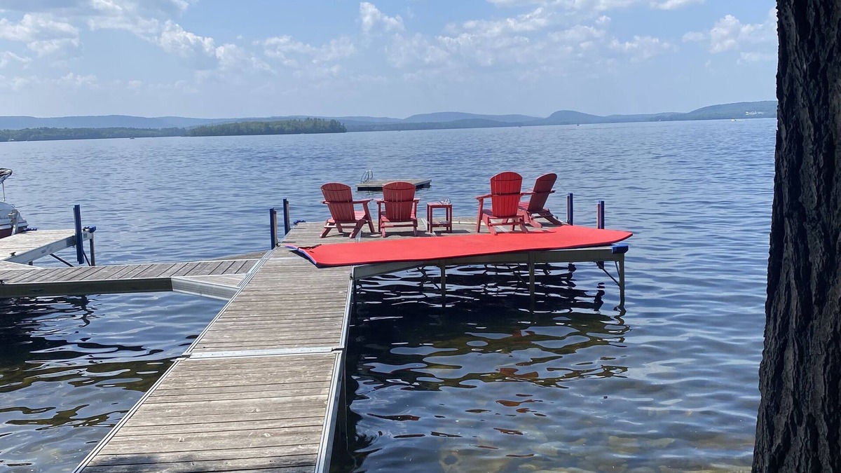 Belgrade House | Luxurious lakefront home with 750' of spectacular frontage on Great Pond