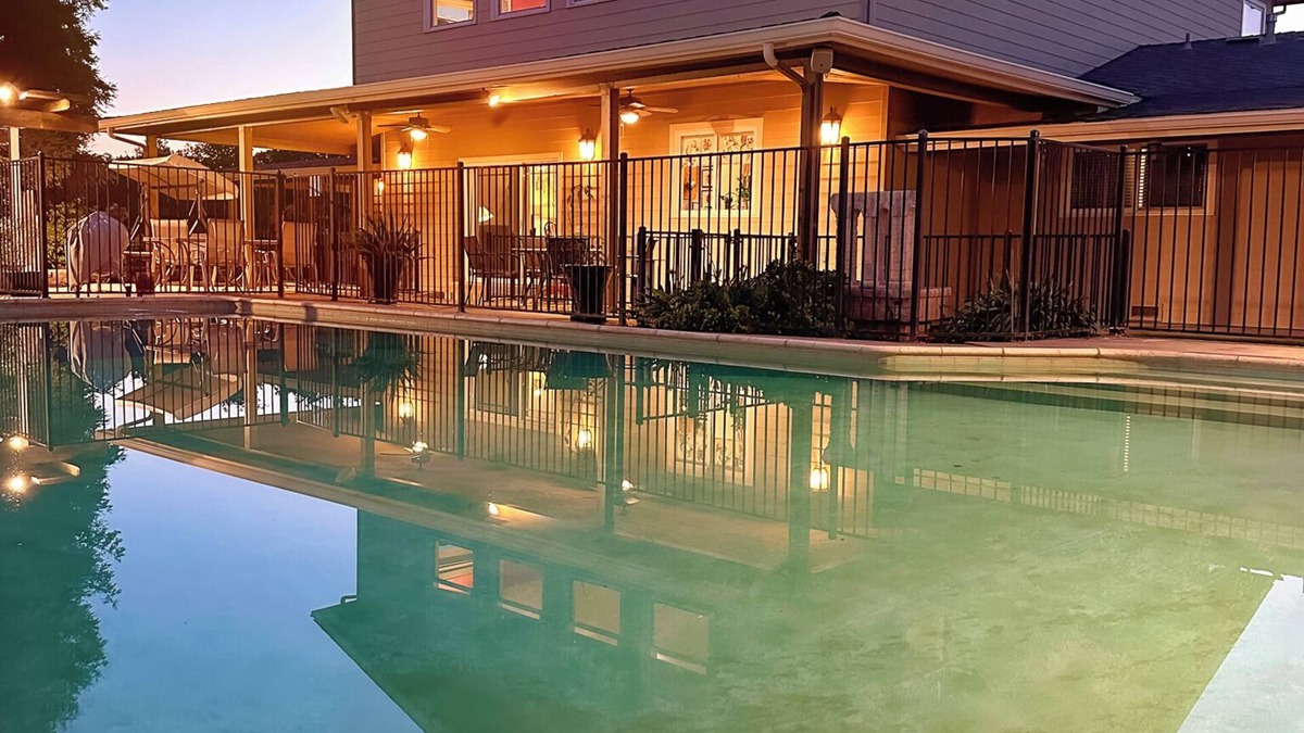 Visalia Other | Luxurious Multifamily Celebration Estate with Pool & Privacy