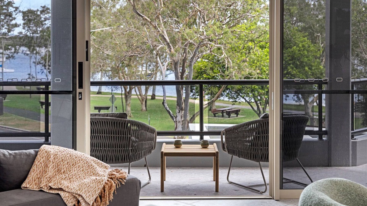 Noosaville Apartment | Luxurious Noosa River Bliss at Como