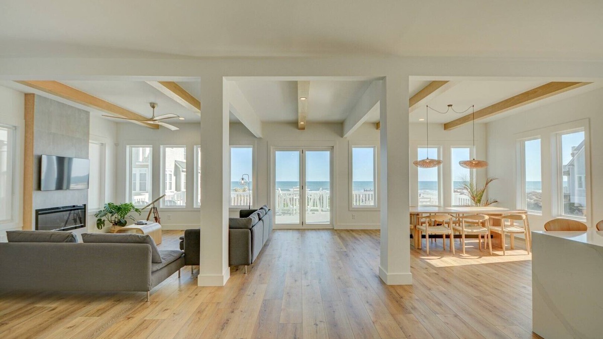 North Topsail Beach House | Luxurious Oceanfront Home - Dog Friendly - Community Pool & Beach Access