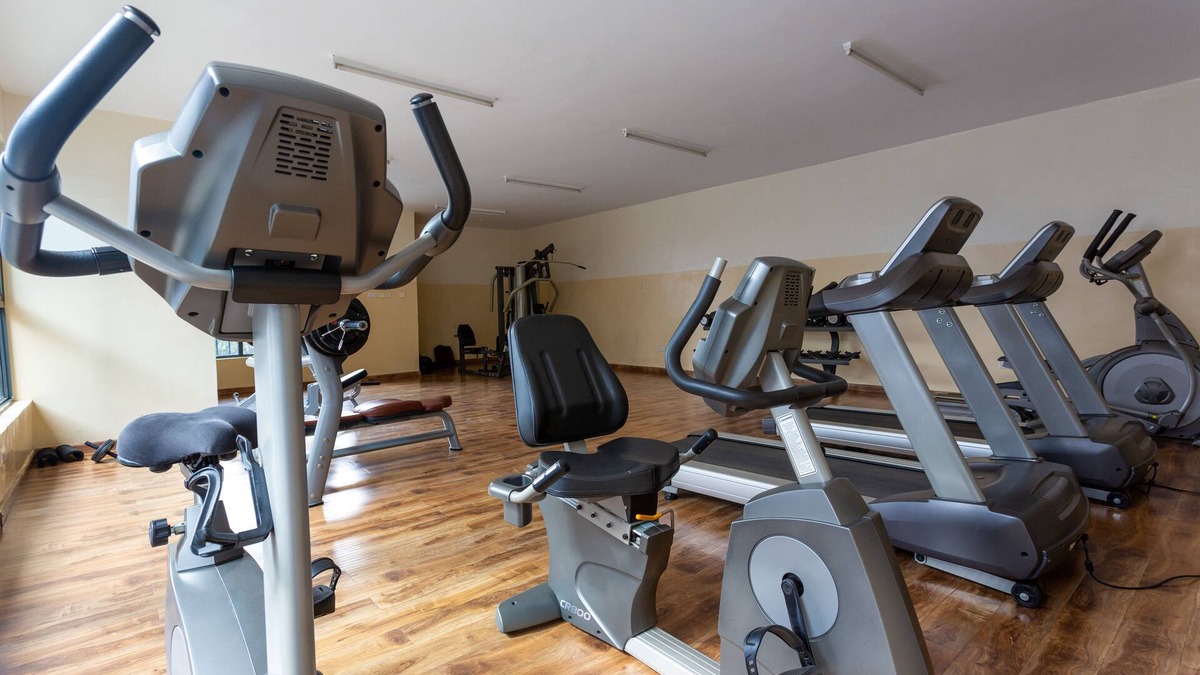 Kilimani Apartment | LUXURIOUS PENTHOUSE W/City View near Yaya Mall