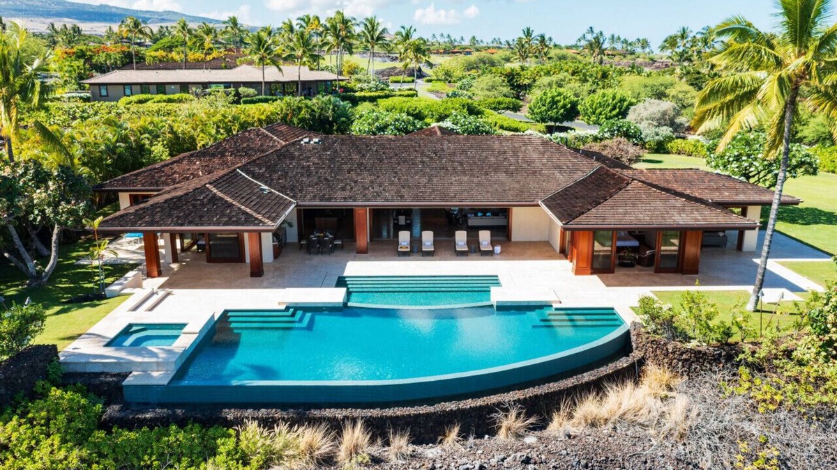 Kaupulehu House | Luxurious & Serene Home w/Private Pool & Spa