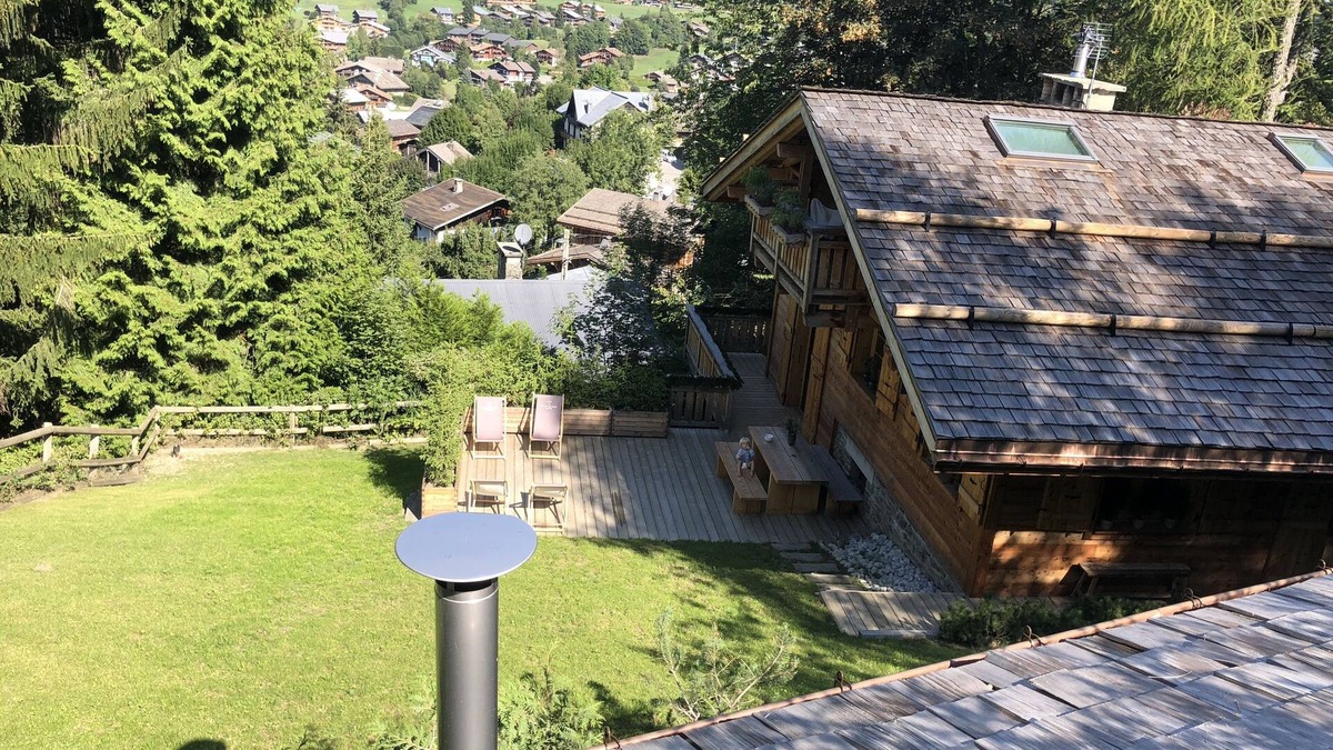 Megeve Ski Chalet | Luxurious Small Family Chalet