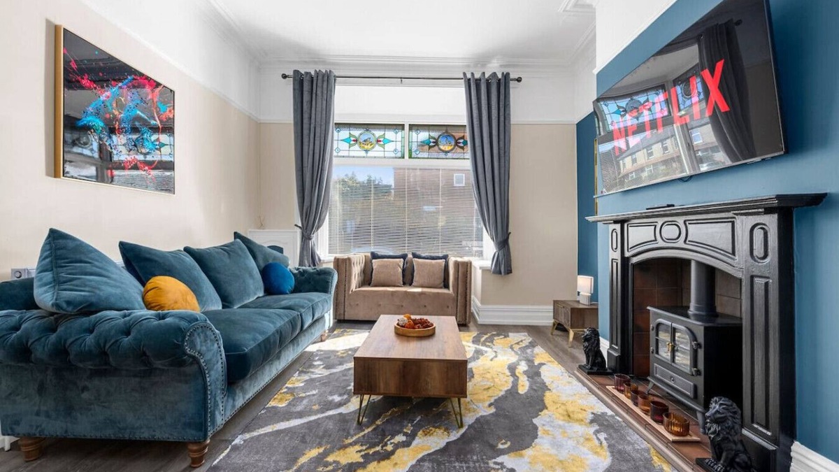 Great Harwood House | Luxurious Stylish Home: Heart Of Great Harwood