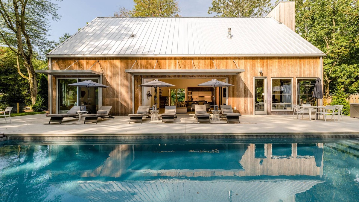 Union Pier House | Luxurious Union Pier Home w/Private Heated Pool, Hot Tub, and Sauna!