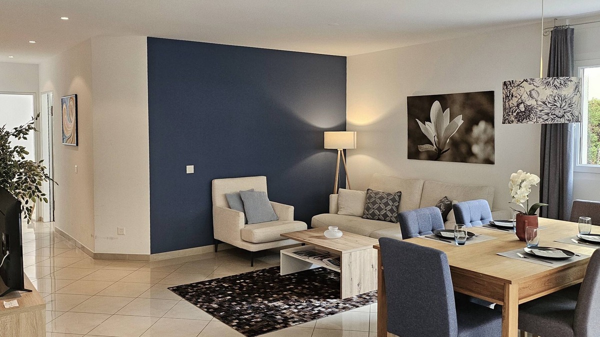 Ascona Apartment | Luxurious vacation apartment in Ascona: your lakeside retreat!