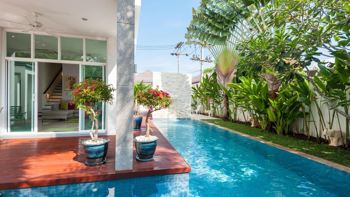 Patong Villa | Luxurious Very Private Pool Villa