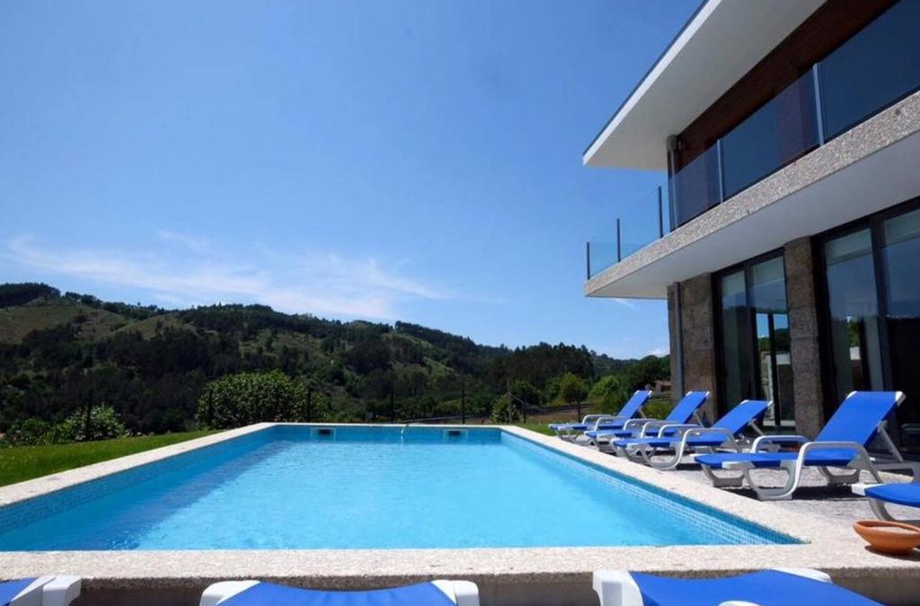 Tabuacas Villa | Luxurious Villa in Vieira do Minho – Private Pool