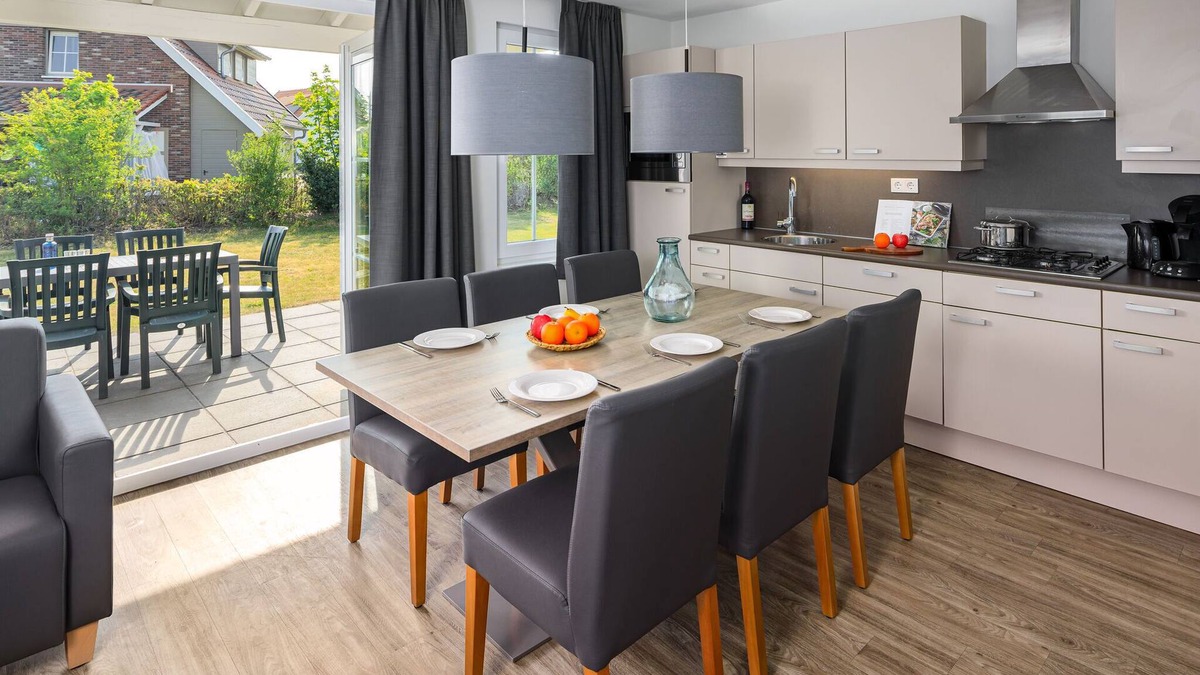 Arcen Villa | Luxurious villa, washer & sauna in Maasduinen area