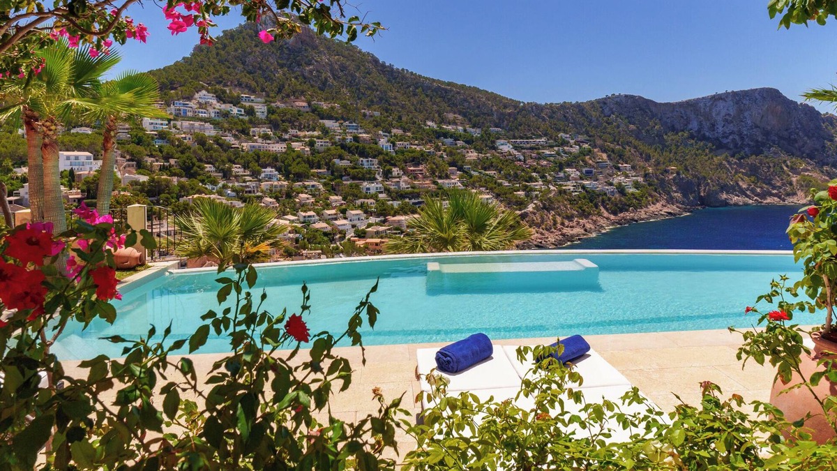 Port d'Andraitx Villa | Luxurious villa with amazing sea view and mesmerizing sunsets in Cala Llamp