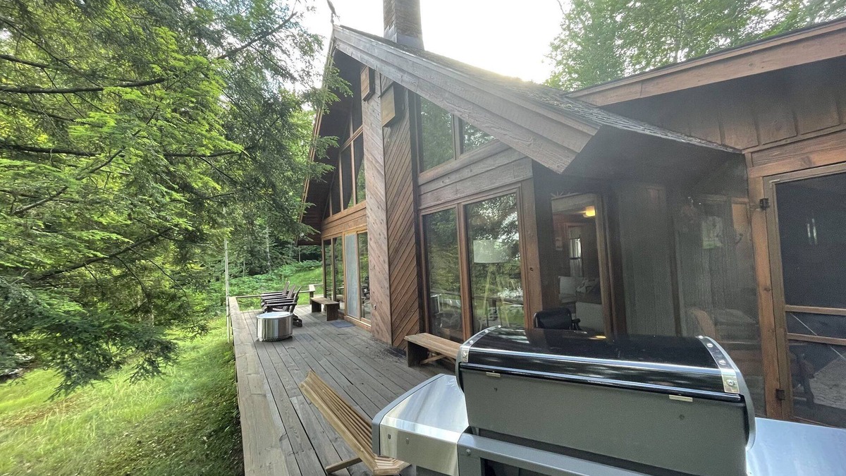 Tupper Lake House | Luxurious Waterfront with Mountain Views