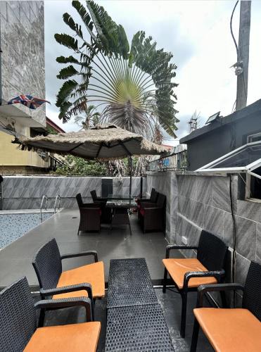 Ikeja Apartment | Luxury 1&2 Bedrooms Apartment Ikeja Lagos Core, Family, Business, Leisure, 24h Power&Water, Fast WiFi, Two Balconies, Spacious Living, Easy Transport,Just 10min to GRA&SHOPRITE