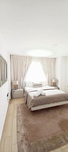 Labone Apartment | Luxury 1 bdrm Suite, Cantonments-Labone