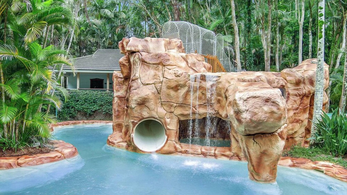 Coffs Harbour Apartment | Luxury 1 Bedroom Spa Villa
