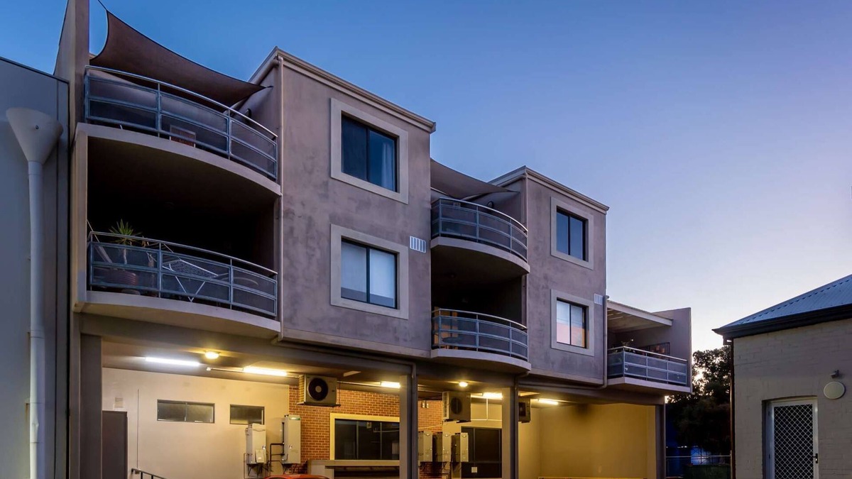 Subiaco Apartment | Luxury 1 Bedroom Retreat in the Heart of Subiaco