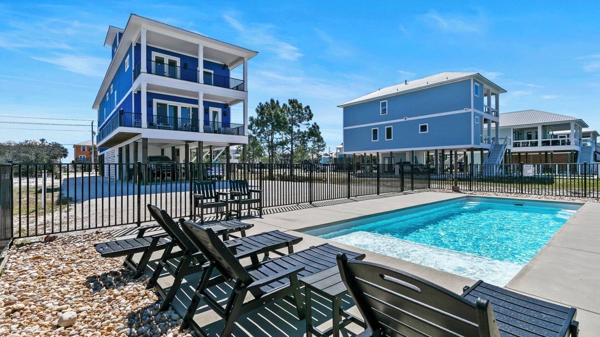Gulf Shores House | Luxury 10 BR Beach House - Beach & Lagoon Views w Private Heated Pool