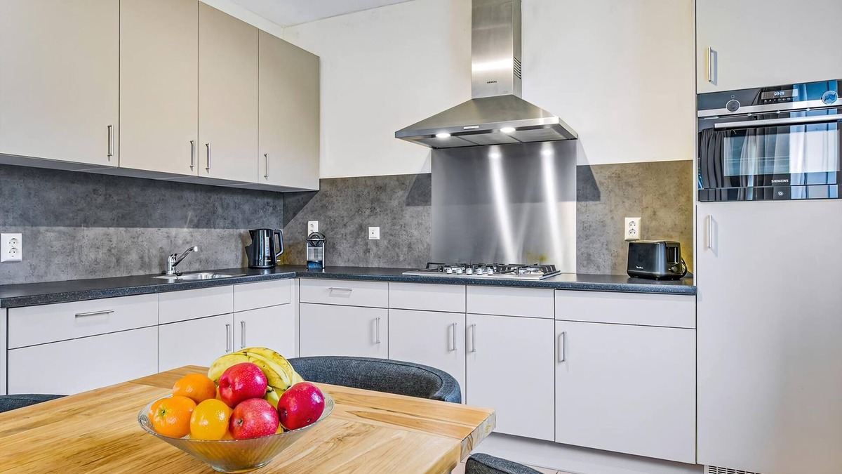 Municipality of Valkenburg aan de Geul Villa | Luxury 10-person villa - Extra accessible in the holiday park Landal Kasteeldomein De Cauberg
