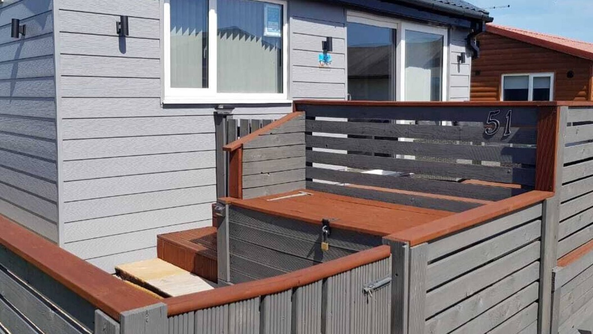 Bridlington House | luxury 2-Bed modern chalet in Bridlington