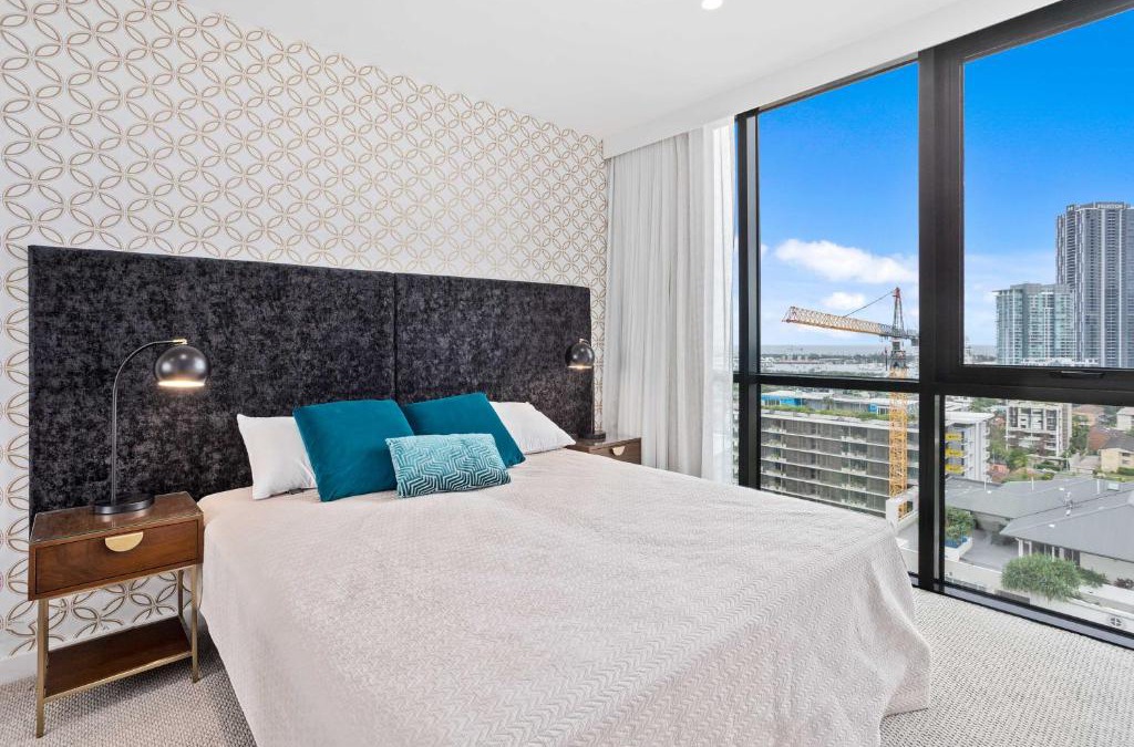 Southport Apartment | Luxury 2-Bedroom Apartment - Tryp Hotel