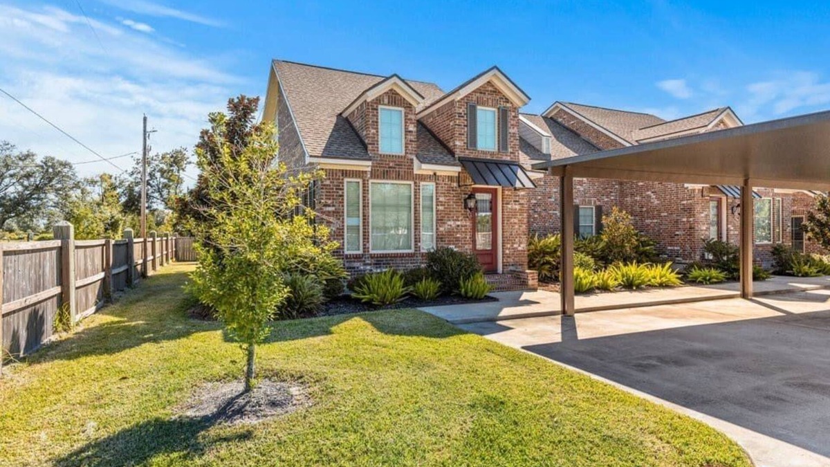 Prien House | Luxury 2 bedroom Townhouse #5