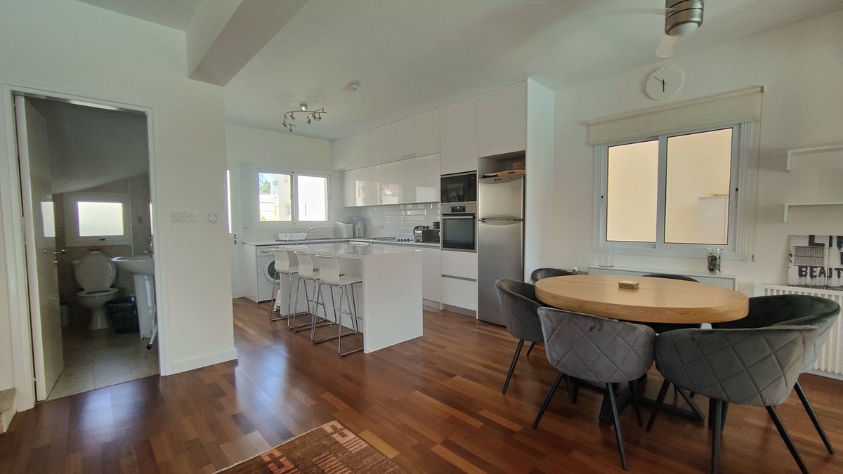 Ayia Marina Chrysochous Villa | Luxury 2 bedroom Villa with Heated* Pool. n