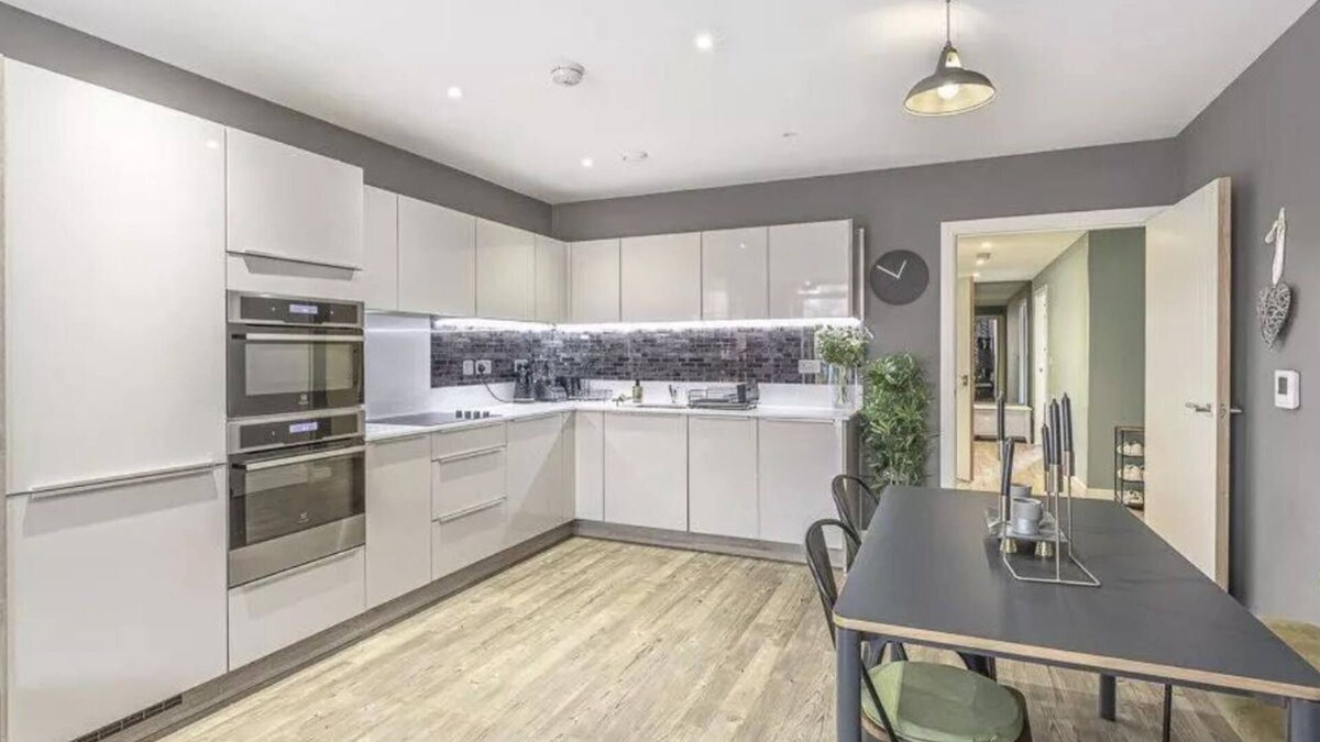 Peninsula Apartment | Luxury 2Bed Greenwich riverside Apartment