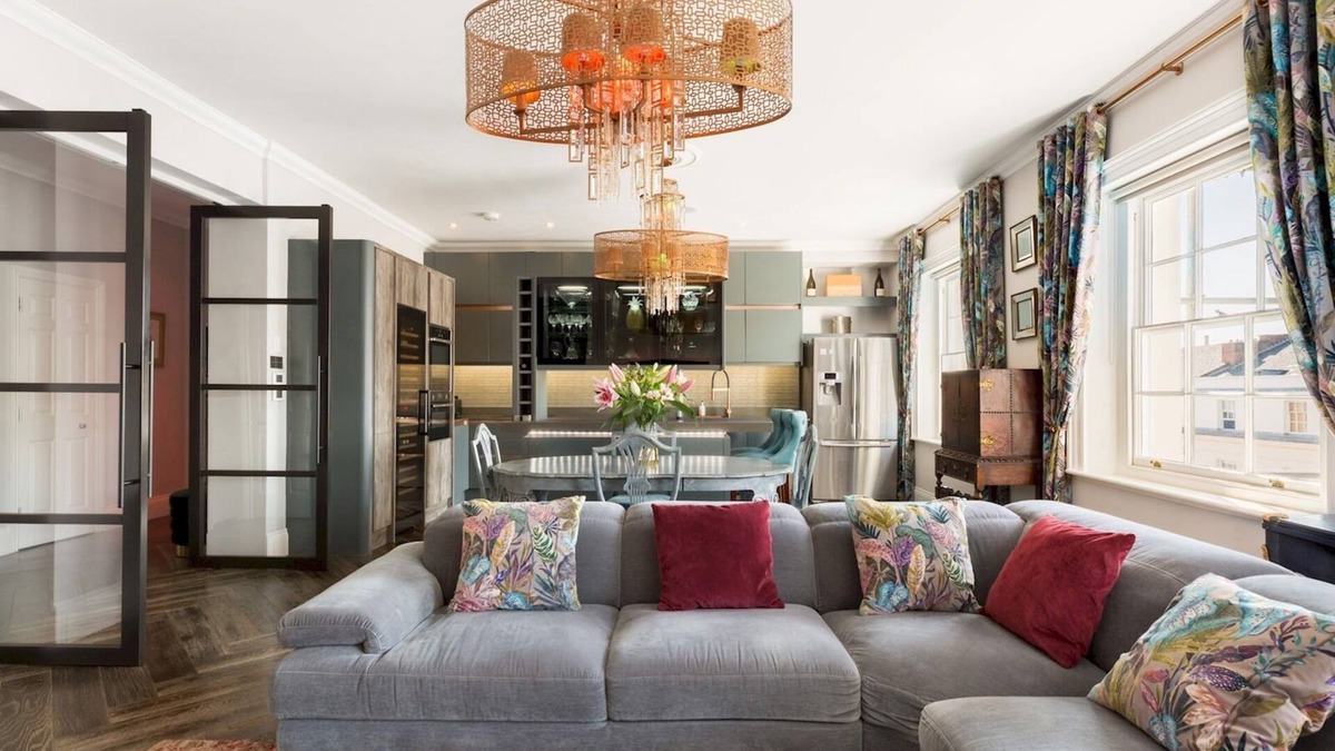 Leamington Spa Apartment | Luxury 2Bed In The Heart Of Leamington w/Parking | Pass the Keys