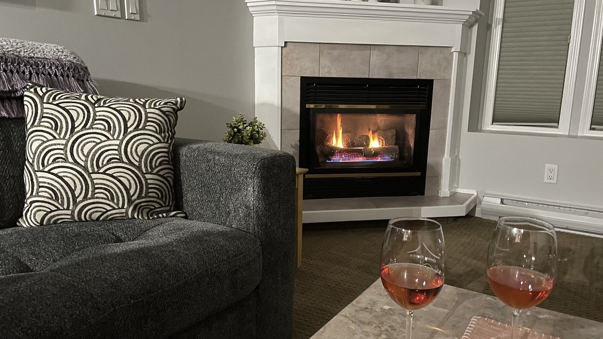 Okanagan-Similkameen Condo | Luxury 3 Bedroom Ground Floor Condo in Sunny OKanagan Falls