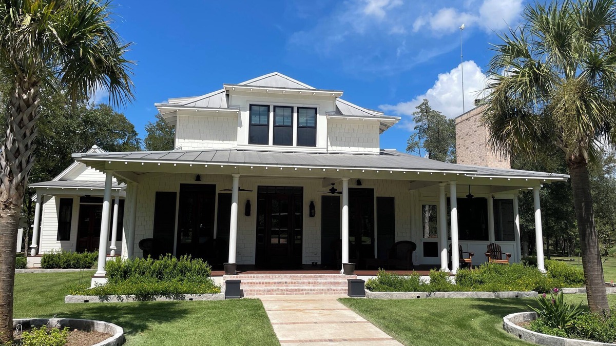 Cedar Creek House | Luxury 3 bedroom house-25 mins from Austin-Bergstrom International Airport