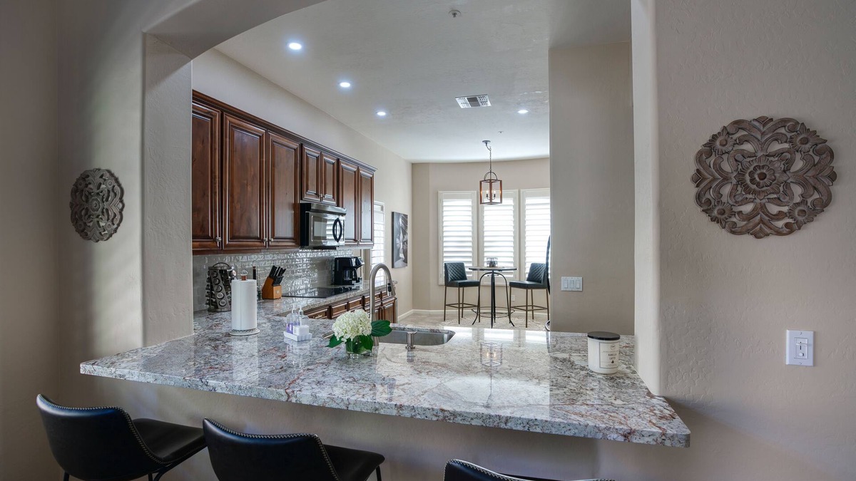 Talon Retreat House | Luxury 3 bedroom in gated Grayhawk community