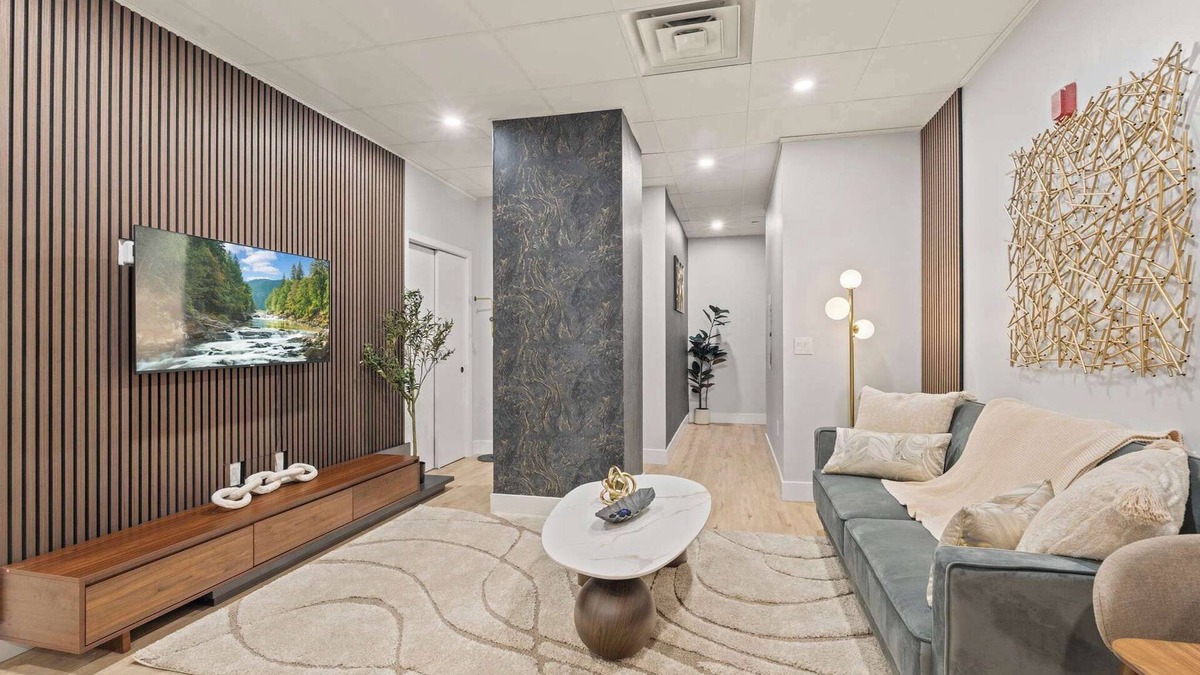 Center City Apartment | Luxury 3BD | Center City | 3 Beds | By JFK plaza