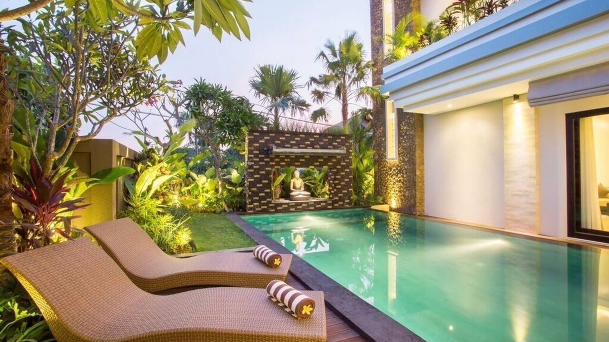Taman Griya Villa | Luxury 3BR villa with private pool near Uluwatu Bingin surfing beach Jimbaran.