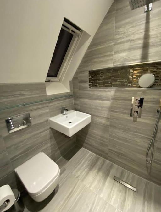 Swindon House | Luxury 4 bed house in Swindon