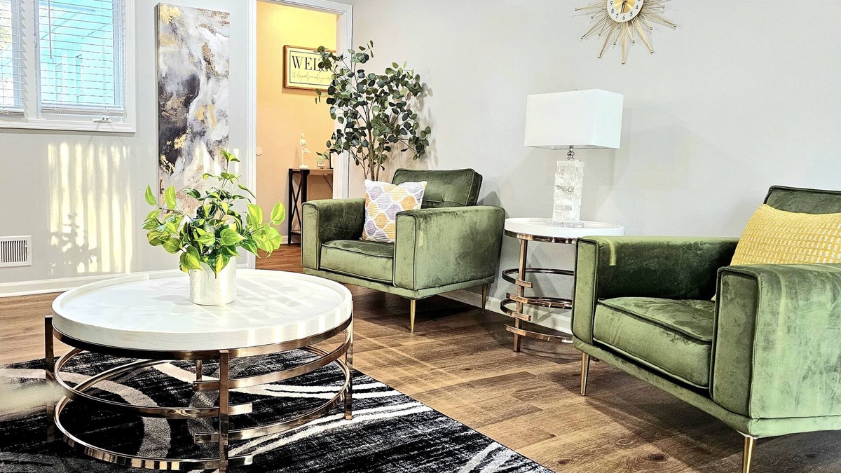 Kansas City House | Luxury 4 Bed Room Near Stadium