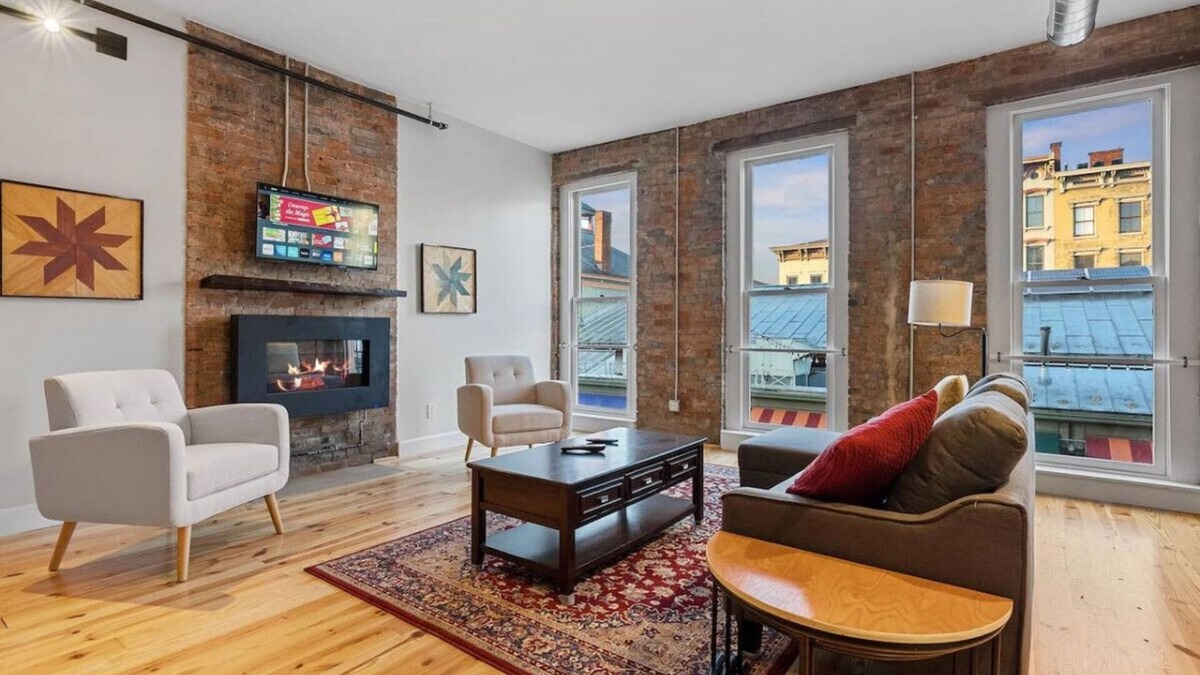 Over-the-Rhine Condo | Luxury 4-Bedroom Retreat in Over the Rhine