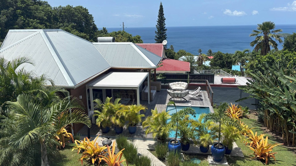 Bouillante House | Luxury 4* house facing ilet Pigeon & its turtles (6 pers - max 18 pers)